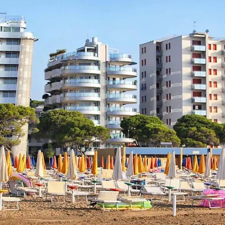 Appartamento Cozy In Lignano Pineta *